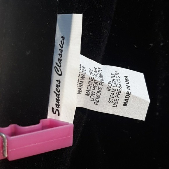 Sanders Classics Black Card Table Cover - Picture 4 of 6